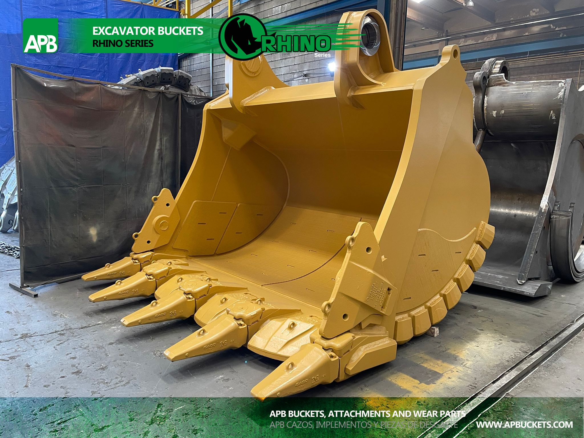 Mining-excavator-bucket-11-m3-Caterpillar-6020B